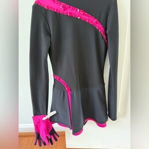 Elegant Black and Pink Kids Figure Skating Costume/Test/Competition w/ Gloves